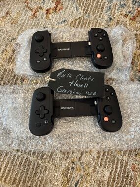 Backbone One Controllers - Bundle of 2